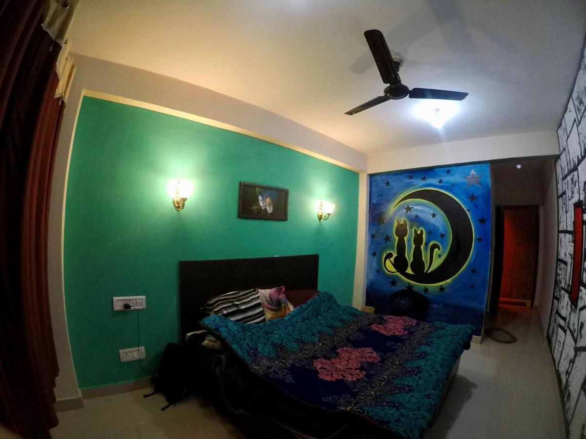 La Vaca India McLeodganj Hostel McLeod Ganj Bagian luar foto